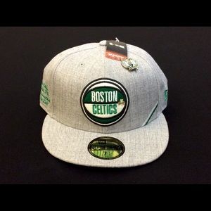 *NEW*$30 New Era Hat - Boston Celtics Fitted 7 1/2